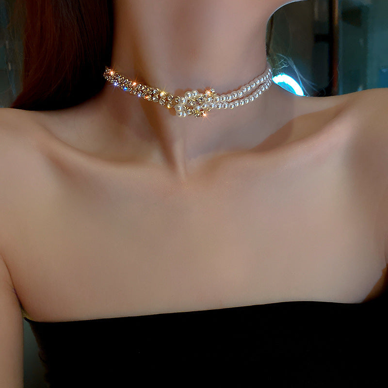 Gleaming Choker