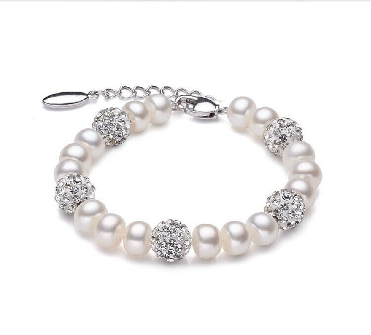 Metallic Elegance Pearl Bracelet