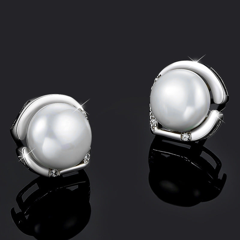 Silver Pearl Earrings